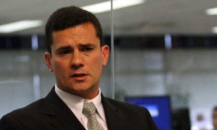 Luzes  na  ribalta – Clemente Rosas