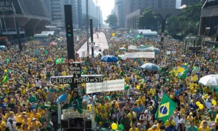 Pensamentos soltos no meio da confusão geral  – Elimar Pinheiro do Nascimento