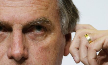 Cala a boca, Jair! – Editorial