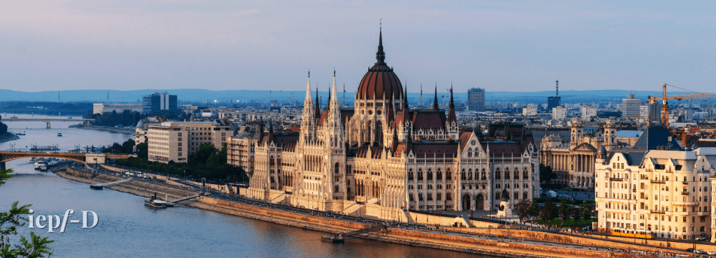 Budapest by Ervin Lukacs na Unsplash