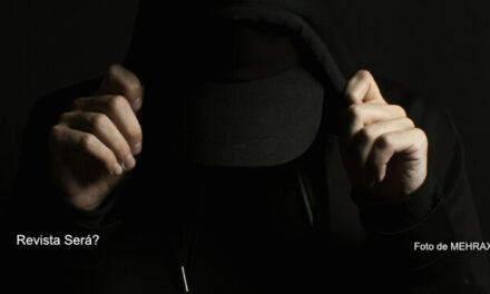 Blinda-se os políticos e protege-se os golpistas?