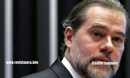 Capitalismo de laços. E que laços! – Editorial