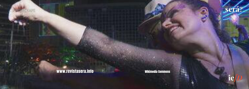 O Cinza das Horas e a Despedida do Carnaval